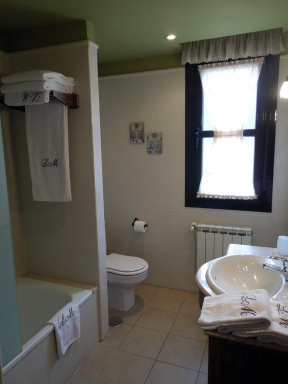 Apartamentos La Marina Ribadesella Exteriör bild