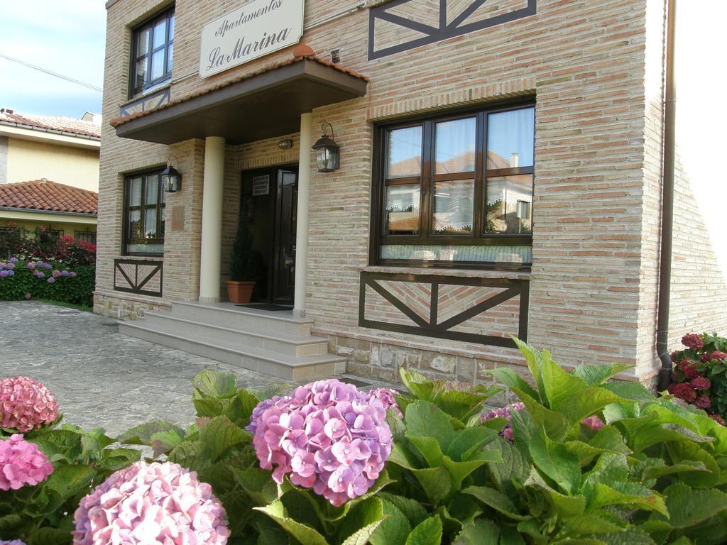 Apartamentos La Marina Ribadesella Exteriör bild